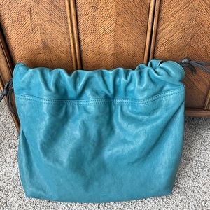 Rough and Tumble Double Zip Borough